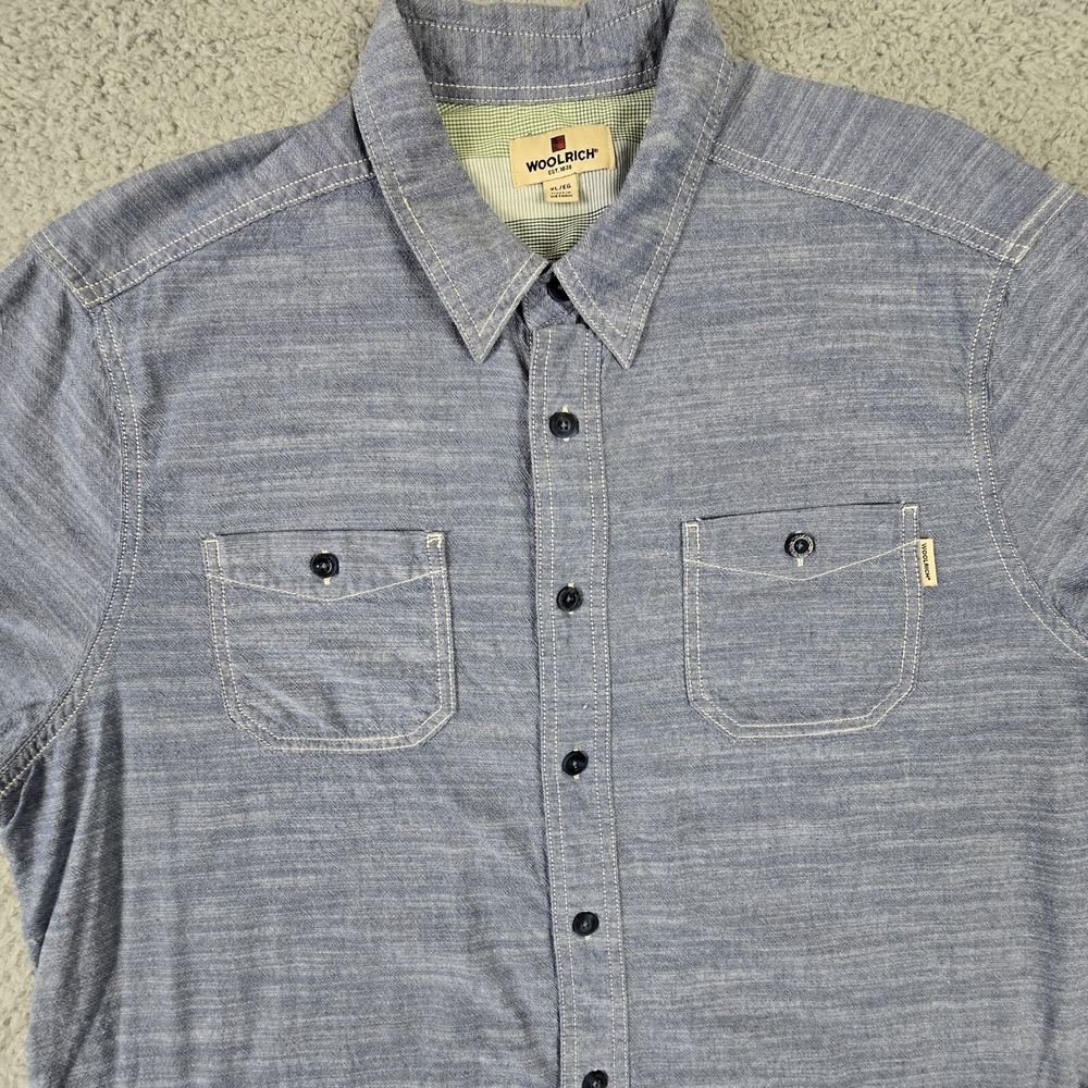 Woolrich  Shirt Mens XL Blue Chambray Casual Short Sleeve‎ Button Up Pockets - Picture 3 of 13